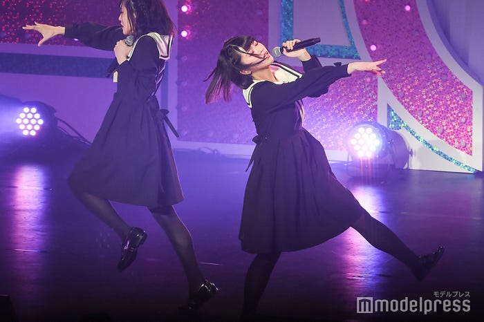 野口衣織、佐々木舞香/=LOVEファーストツアー「今、この船に乗れ!」東京公演 (C)モデルプレス