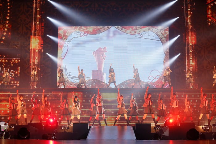 「HKT48春のアリーナツアー2018~これが博多のやり方だ!~」沖縄公演より (C)AKS