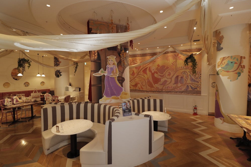 「塔の上のラプンツェル」OH MY CAFE（提供画像）