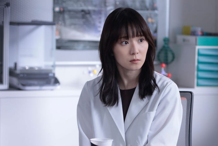 松岡茉優「最高の教師 1年後、私は生徒に■された」第5話より(C)日本テレビ