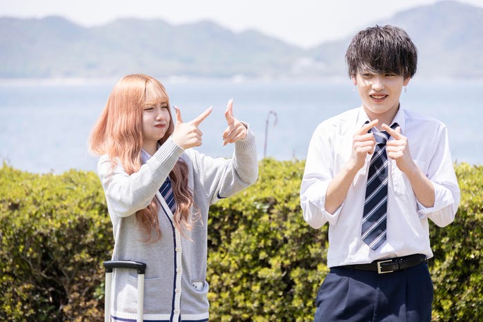 まり、あきら「今日、好きになりました。-鈴蘭編-」第1話より(C)AbemaTV, Inc.