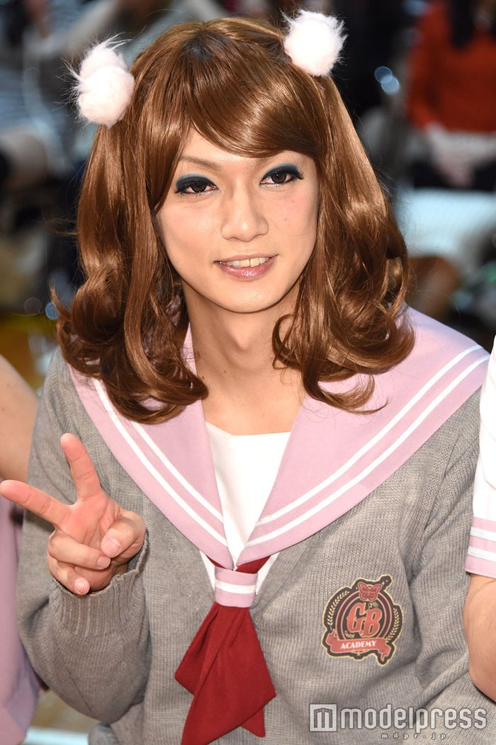 ゴールデンボンバー 女装姿でファン圧倒 勉強になりました モデルプレス ゴールデンボンバー 女装姿でファン圧倒 勉強になりました モデルプレス