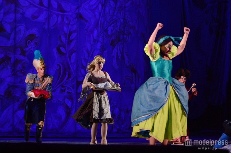 「ディズニー・オン・アイス」