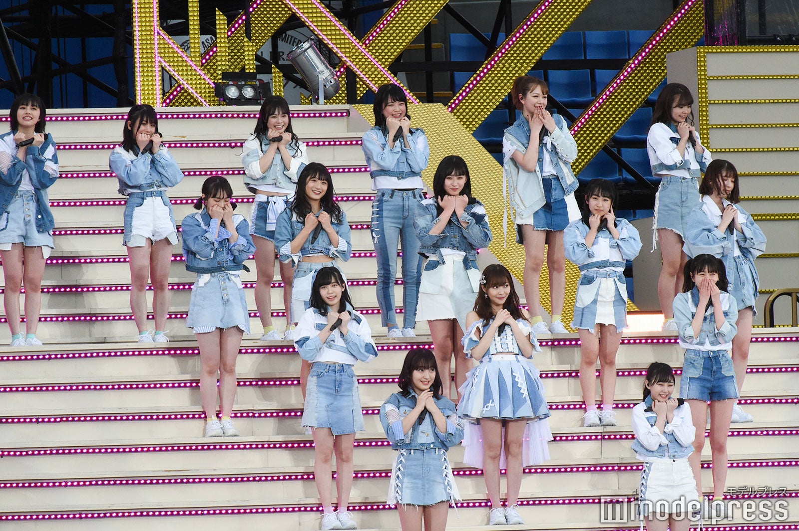 HKT48「AKB48グループ春のLIVEフェスin横浜スタジアム」（C）モデルプレス