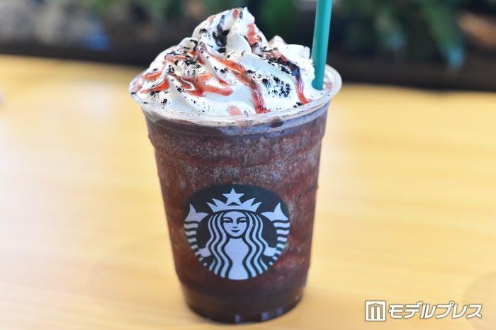 「ハロウィン ダーク ナイト フラペチーノ」(C)ビューティーガール