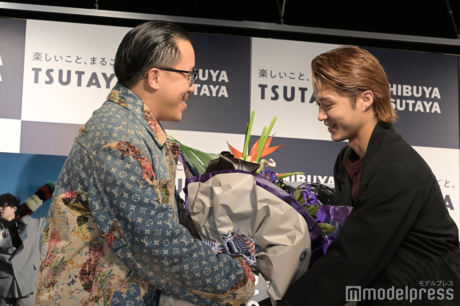 レスリー・キー、磯村勇斗（C）モデルプレス