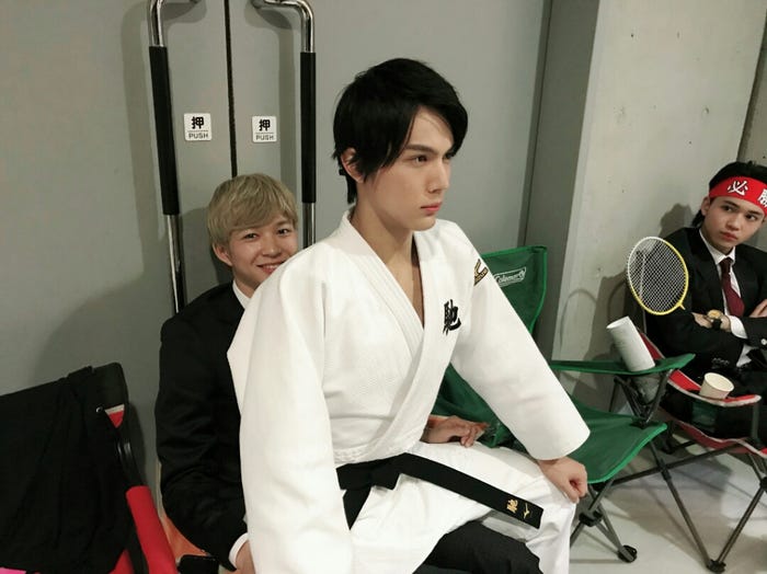 鈴木仁、中川大志 (提供写真)