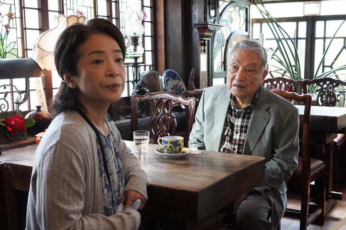 中田喜子、伊東四朗(C)テレビ朝日