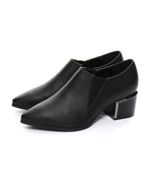 メタルヒールブーティ「Re:EDIT by GALSTAR」3,998円（税込）／画像提供：Re:EDIT by GALSTAR