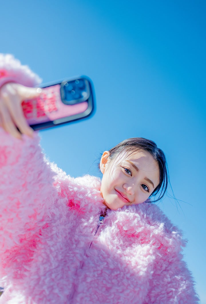 「香音カレンダー2023.04-2024.03」STARDUST SHOPPERS限定特典（C）SDP