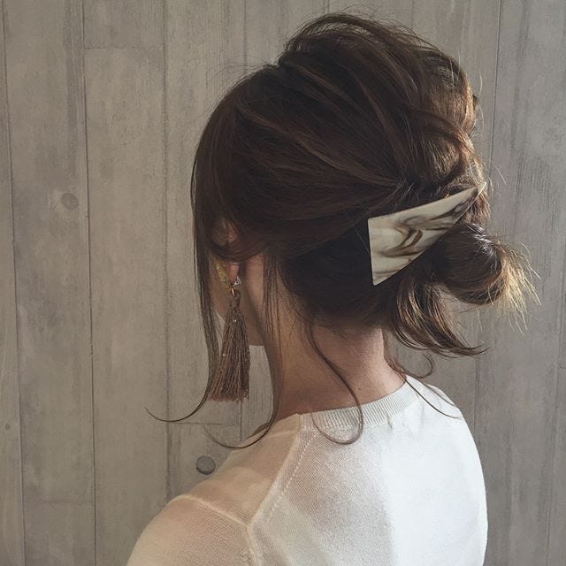 画像3 15 まとめ髪の無造作ヘアアレンジ集 ざっくりなのにおしゃれにキマるやり方って モデルプレス