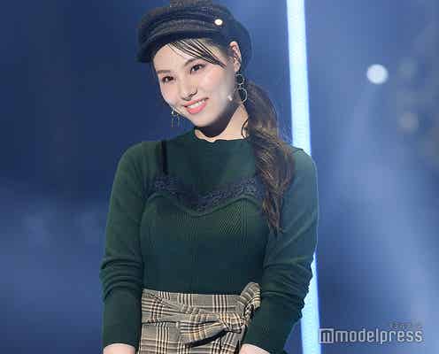 元乃木坂46相楽伊織、タイトニットでボディライン際立つ<TGC2019A/W>