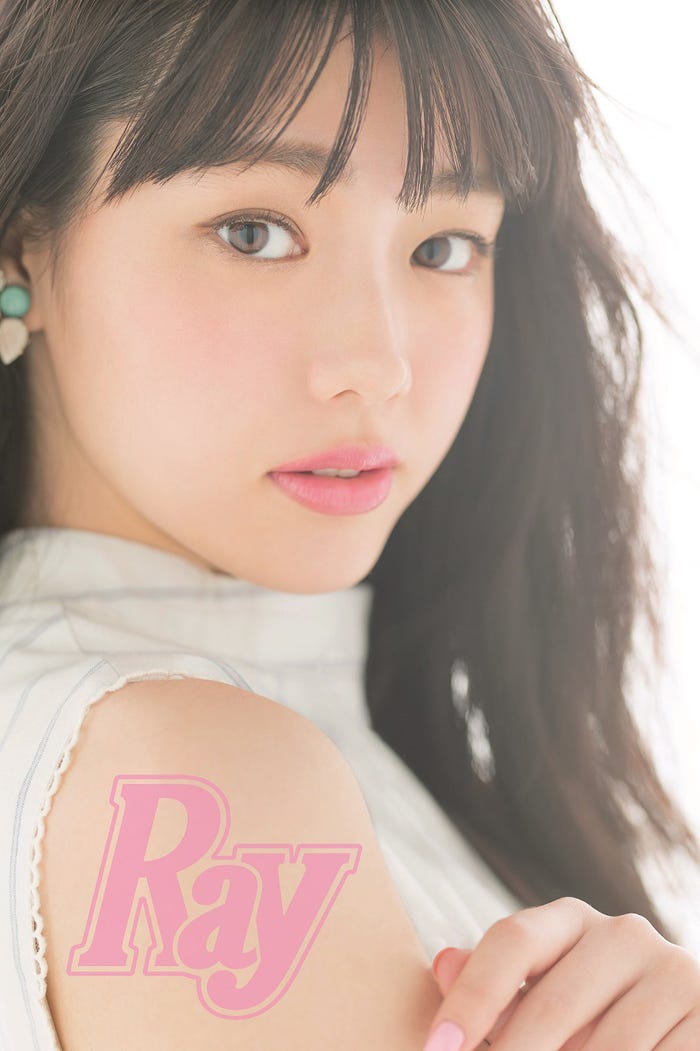 中村里帆(C)野口マサヒロ(BIEI)「Ray」5月号より(画像提供:主婦の友社)