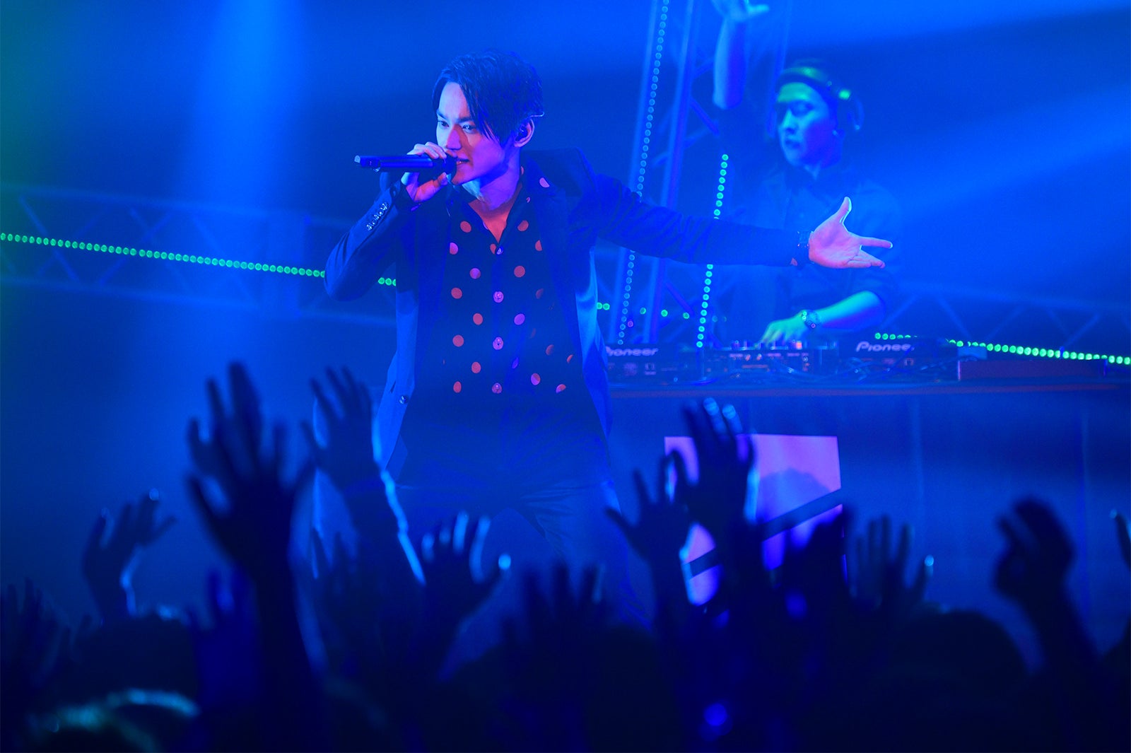 SKY-HI、ギャップで魅了「最優秀ヒップホップビデオ賞」に喜び＜MTV VMAJ 2018＞