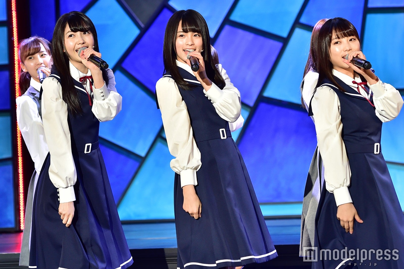 久保史緒里、大園桃子、与田祐希（C）モデルプレス