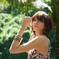 新垣結衣/「NYLON JAPAN × Yui Aragaki Fashion Photo Magazine」/(C)カエルム