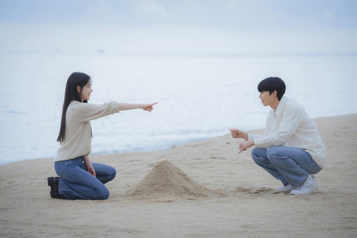 ウォン・ジアン、パク・ソジュン「明日はきっと」(C)SLL Joongang Co.,Ltd. All Rights Reserved.