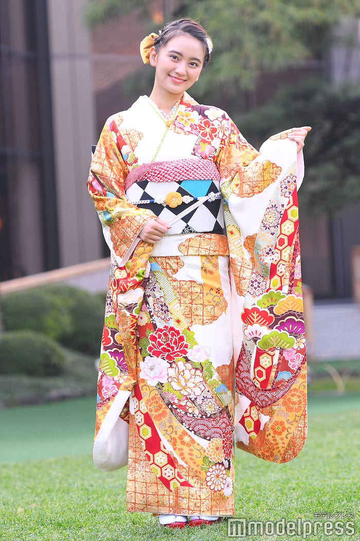 岡田結実 (C)モデルプレス