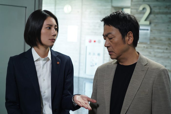 松下奈緒、大森南朋「大追跡~警視庁SSBC強行犯係~」第4話(C)テレビ朝日・東映