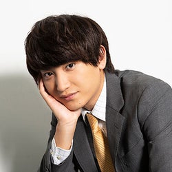 金子大地、アイドルオタクを演じファンの気持ちに共感「目が合った!」『チート』