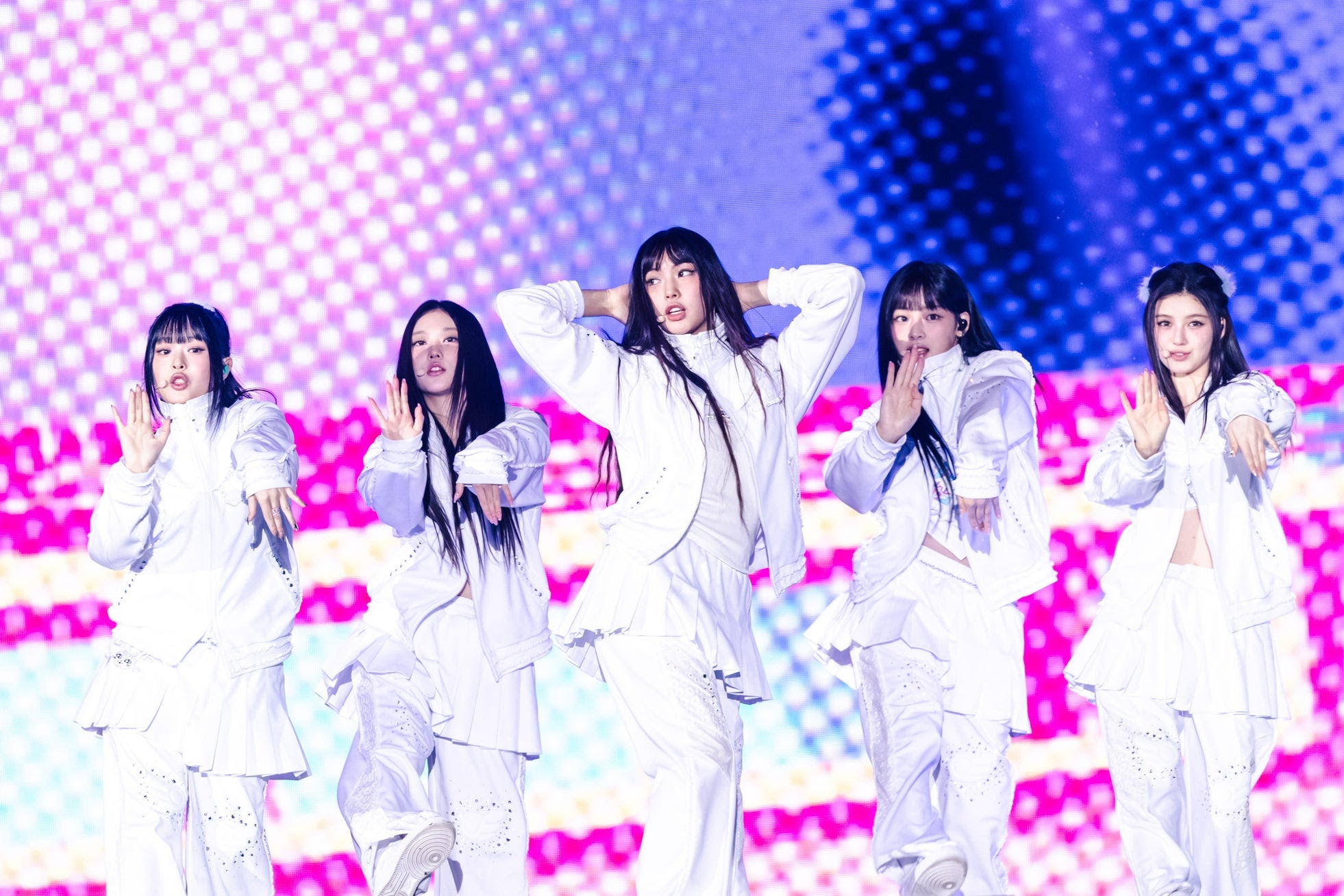 NewJeans「2024 MUSIC BANK GLOBAL FESTIVAL in JAPAN」（提供写真）