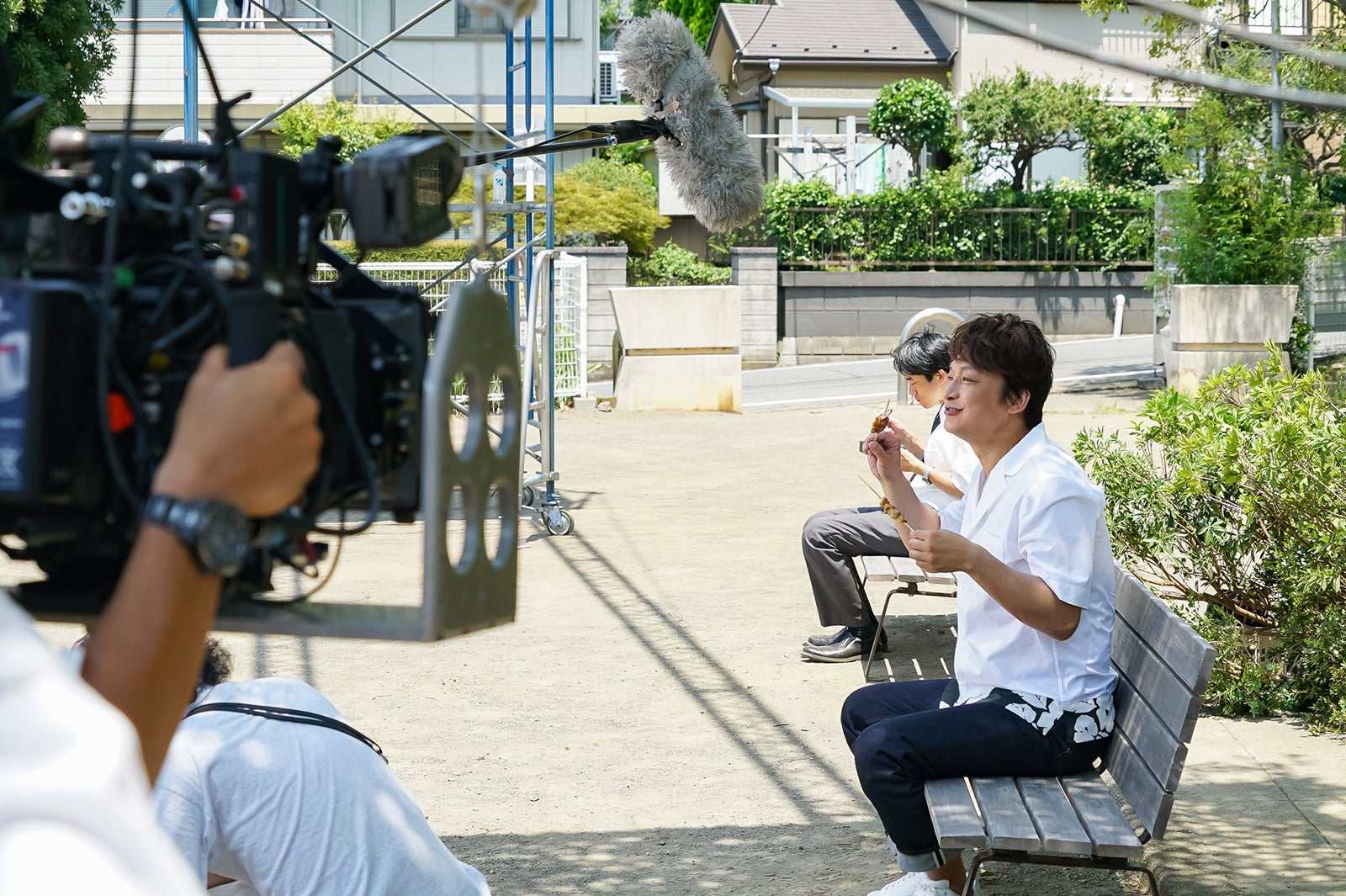 香取慎吾／新CMメイキングカット （提供画像）