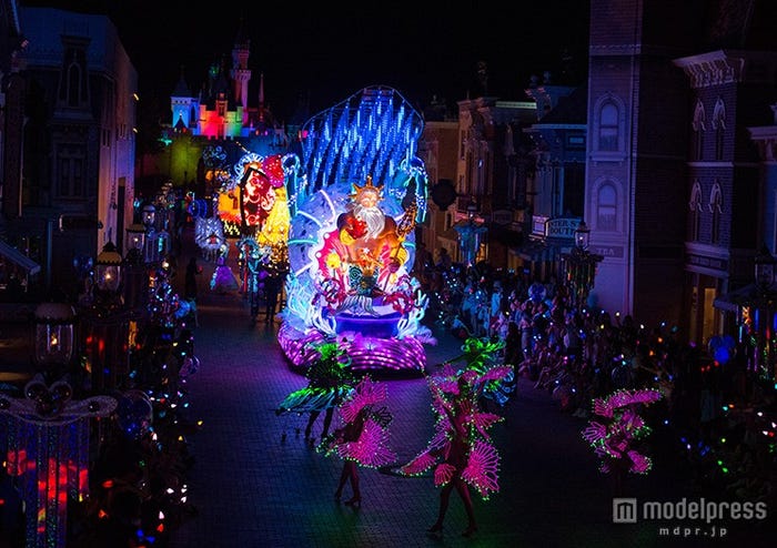 「ディズニー・ペイント・ザ・ナイト」(C)Disney