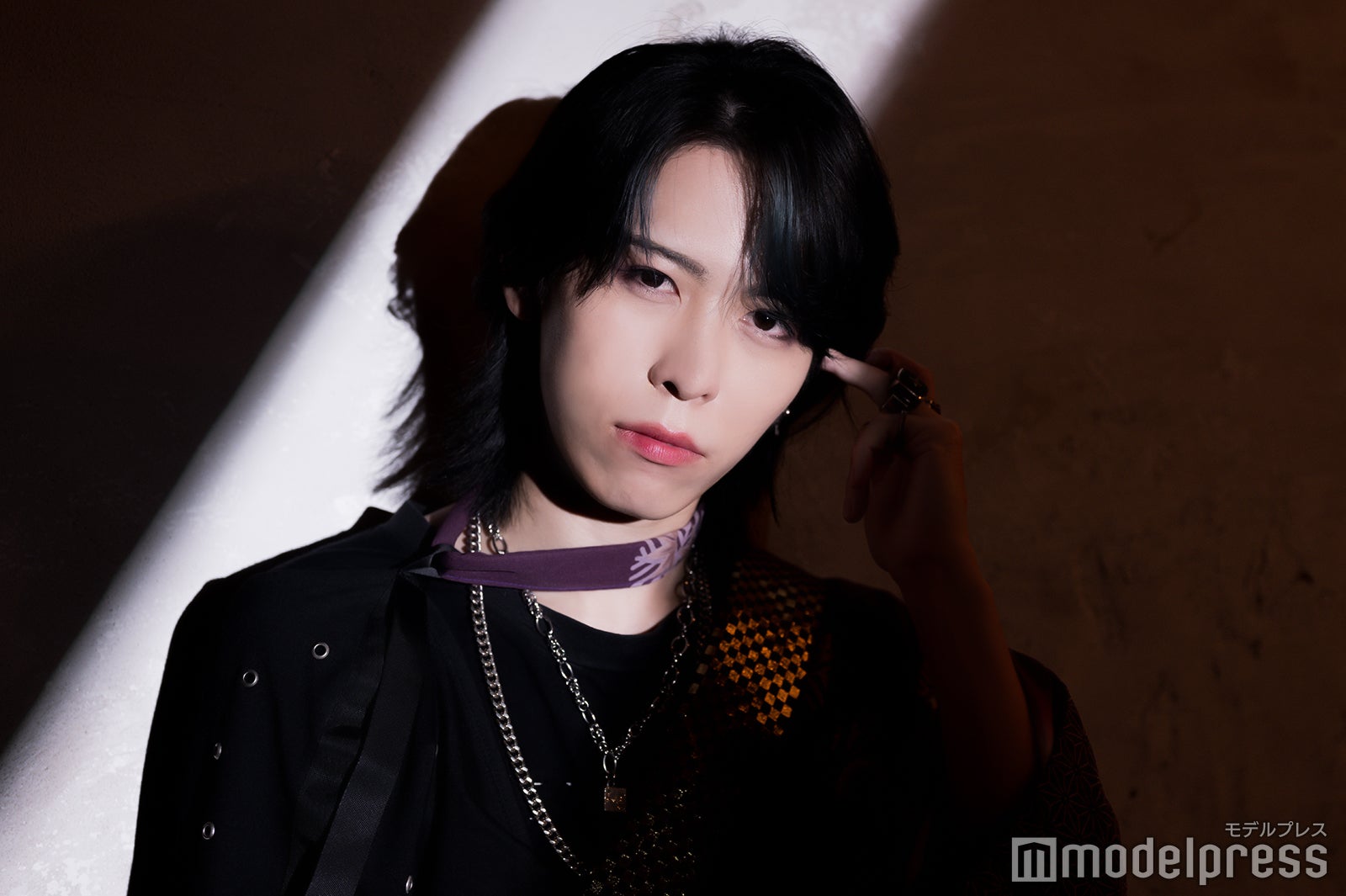 モデルプレスのインタビューに応じた松本羚央さん（C）モデルプレス