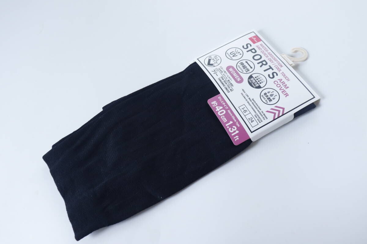 スポーツ用アームカバー（女性用、吸水速乾）　日焼け対策グッズ