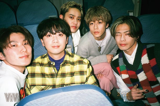 コムドット(C)講談社