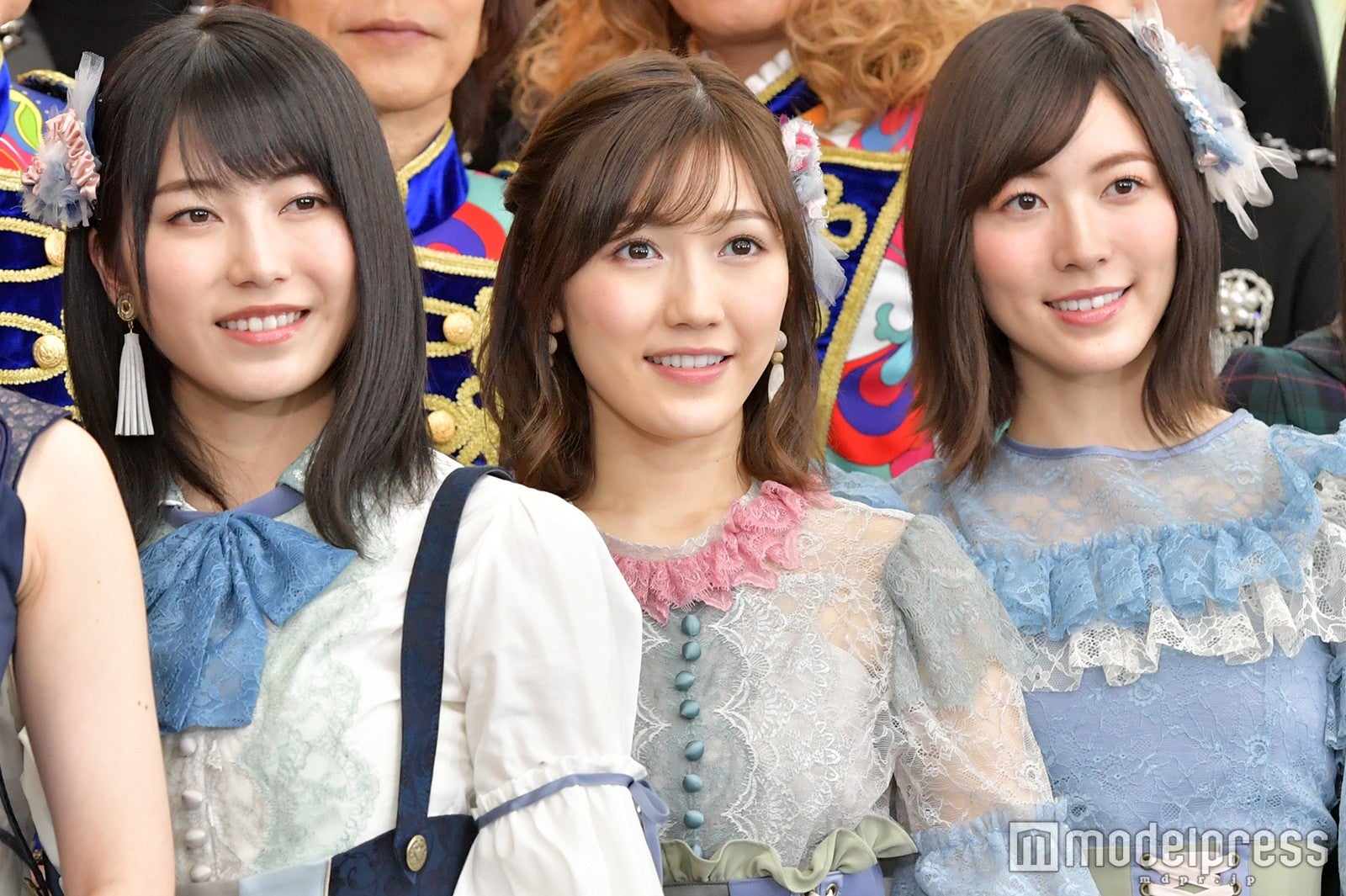 横山由依、渡辺麻友、松井珠理奈 （C）モデルプレス