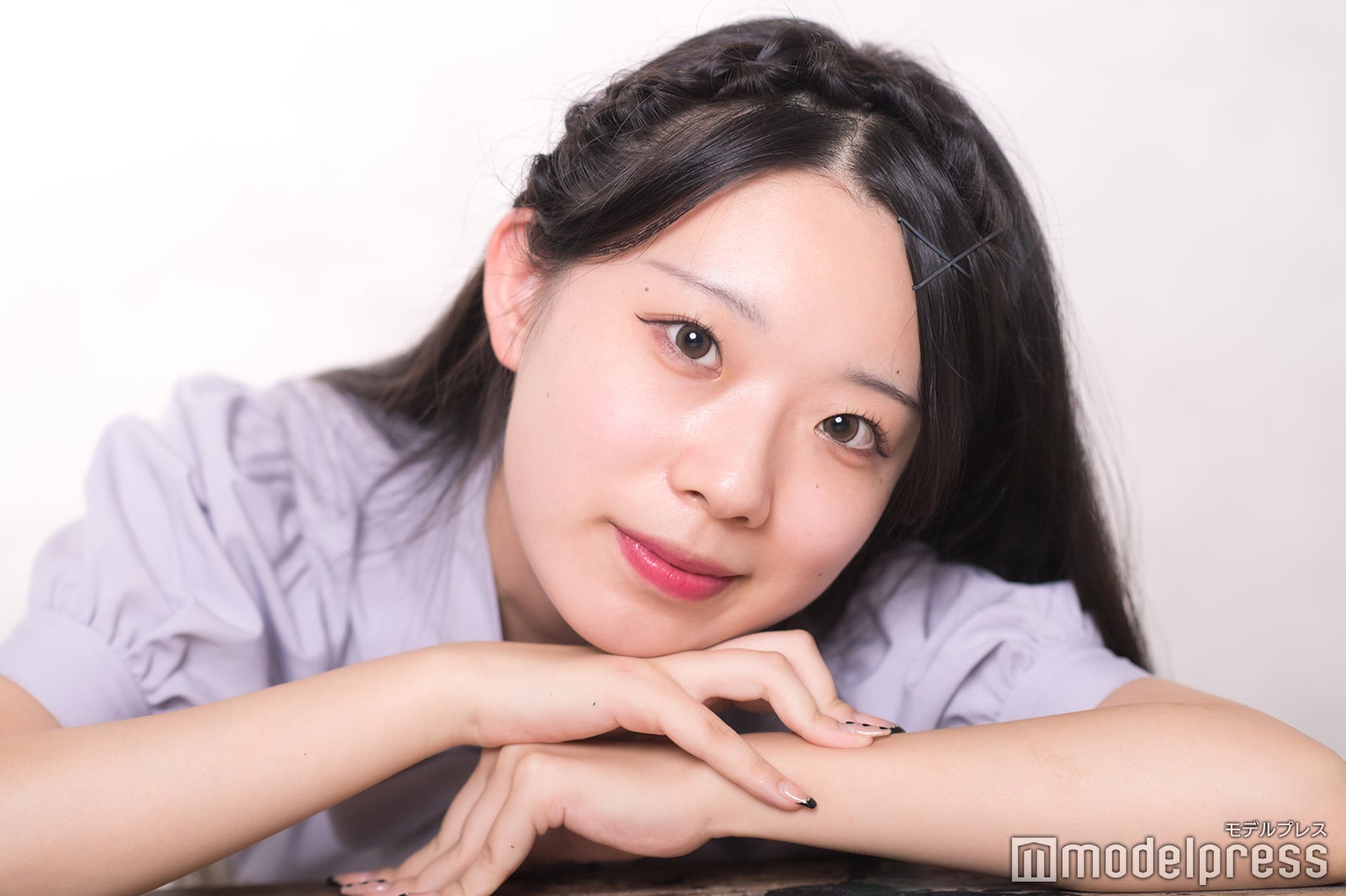 モデルプレスのインタビューに応じた宮尾芽留さん（C）モデルプレス