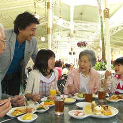 3世代ゲストイメージ(C)Disney