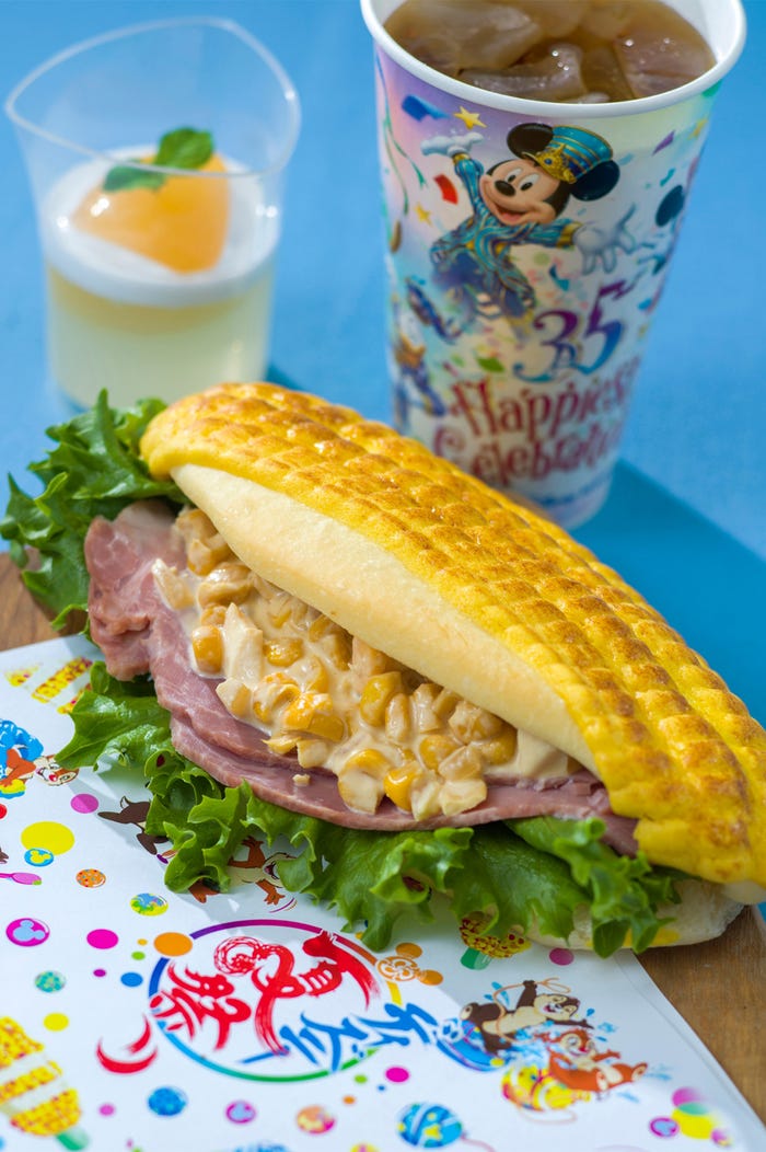 「スウィートハート・カフェ」スペシャルセット(¥1,050)(C)Disney