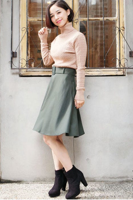 9cmチャンキーヒールミドル丈ブーツ「神戸レタス」3290円(税込)/画像提供:神戸レタス