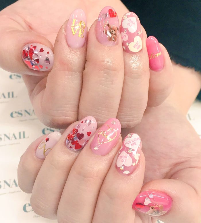 シアーピンクがバランスの鍵(画像提供:esNAIL)