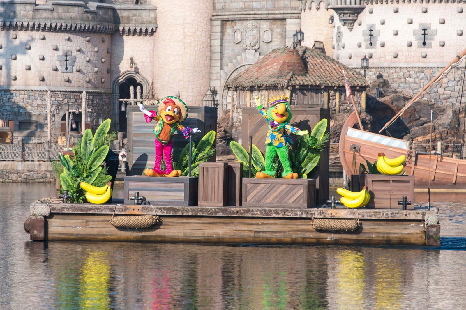 「ミニーのトロピカルスプラッシュ」（C）Disney