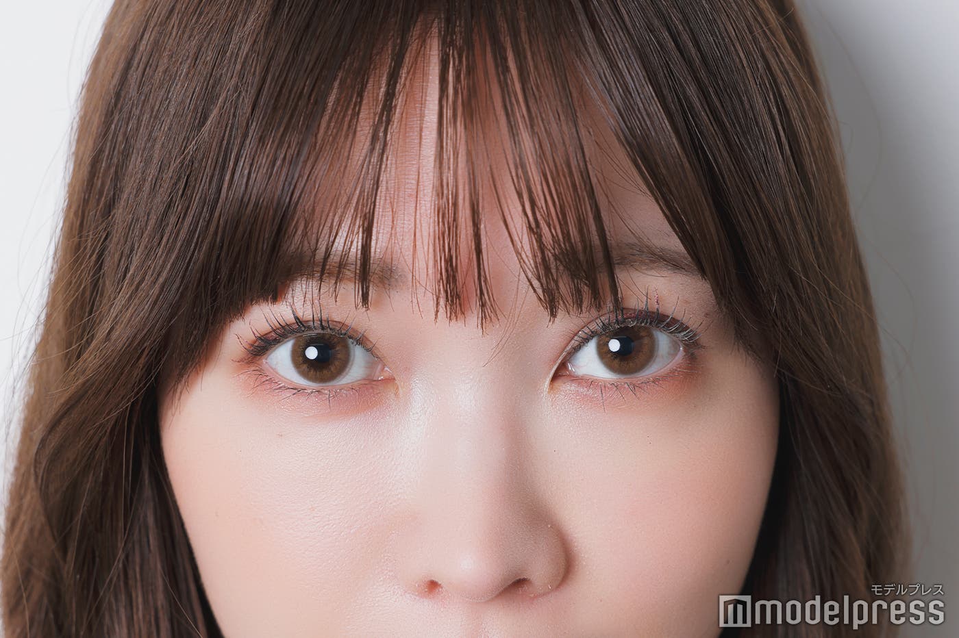 Flare Beige(フレアベージュ)使用(C)モデルプレス