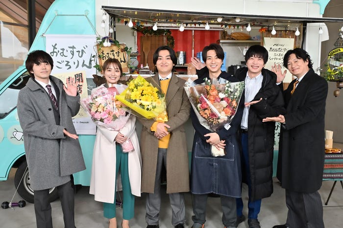 林遣都、内田理央、金子大地、三浦翔平、田中圭、井浦新(C)テレビ朝日