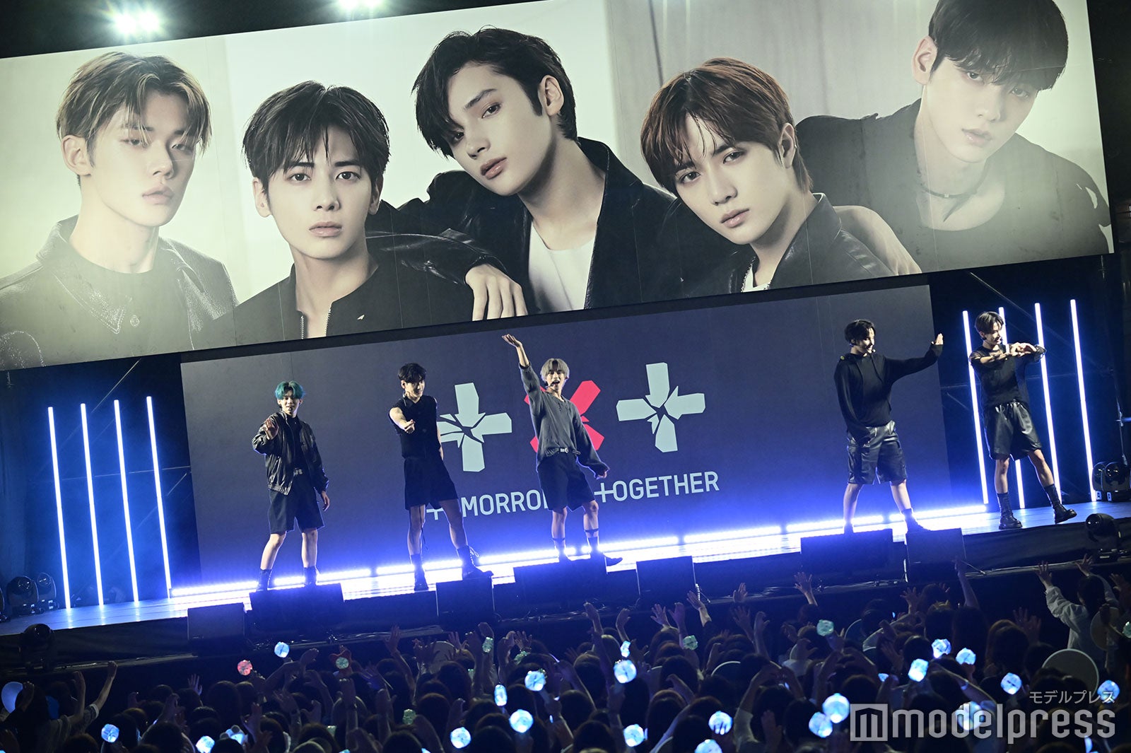 TOMORROW X TOGETHER（C）モデルプレス