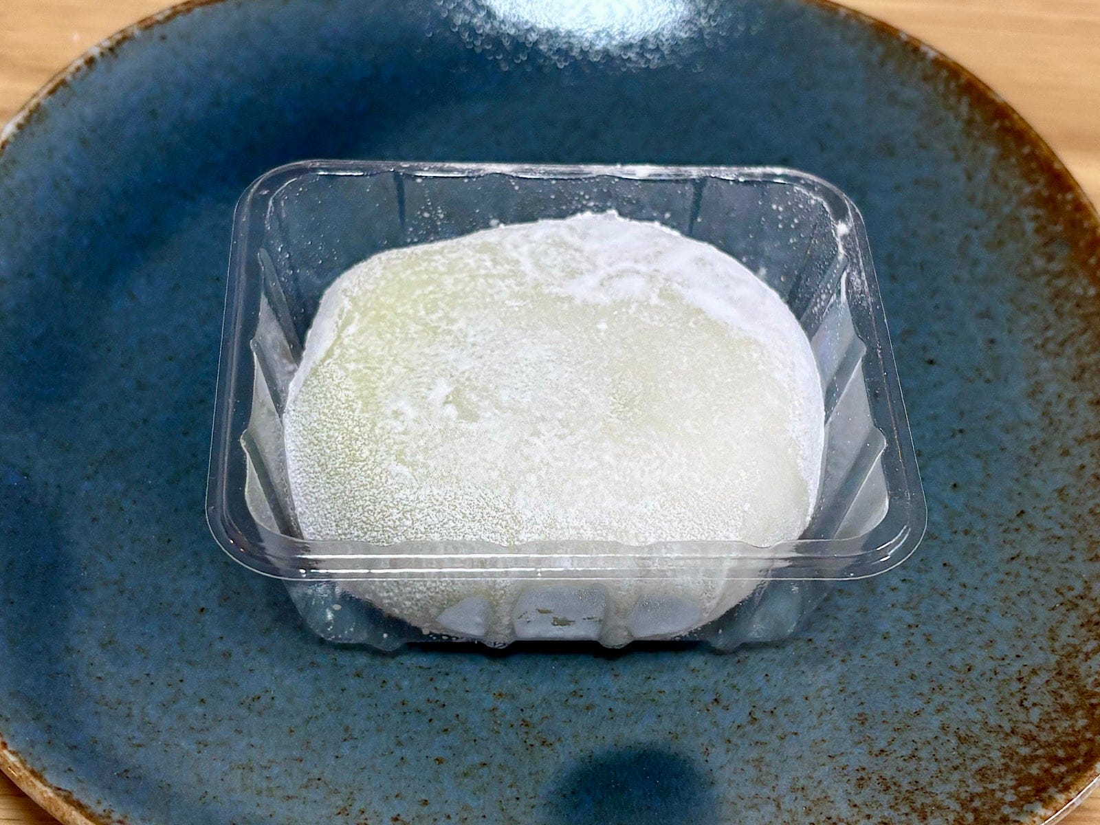 「宇治抹茶のホイップクリーム大福
