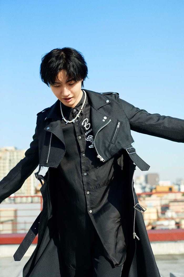 桜田通FRIDAYコーディネート/撮影:Teppei Hoshida(提供写真)