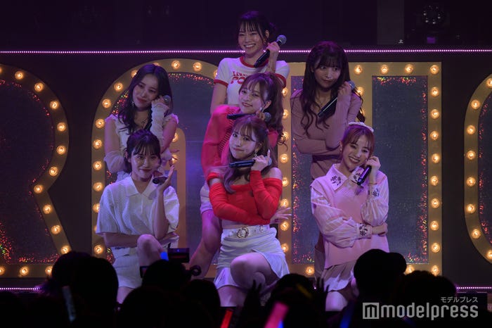 (上段)なごみ(中段)タナカガ、さおりん、ゆん(下段)みゆ、三上悠亜、中町綾/「ヘラヘラ三銃士 2ndコンサート 2022 夏 ~熱烈美々~」より(C)モデルプレス