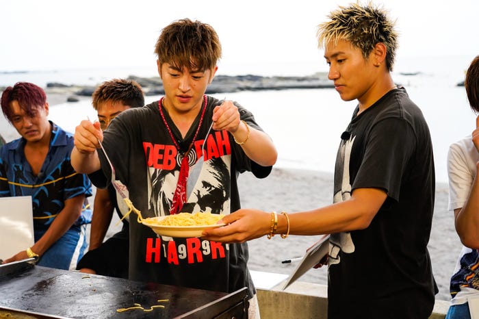 佐野玲於、小森隼/「GENERATIONS高校TV」より(C)AbemaTV