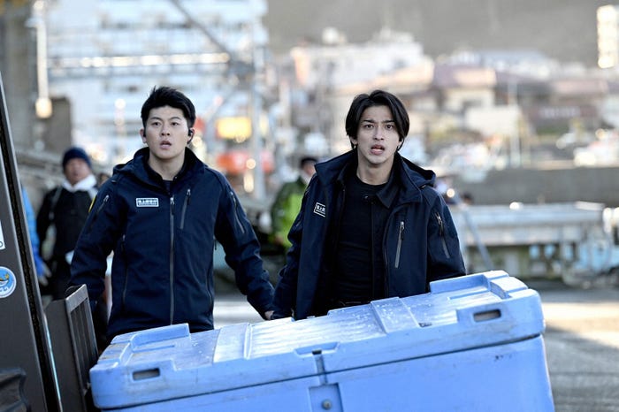 有輝(土佐兄弟)、横浜流星/「DCU」第4話より(C)TBS