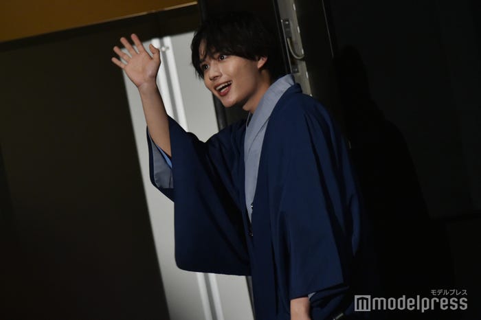 最後までキラキラスマイルの大西流星(C)モデルプレス