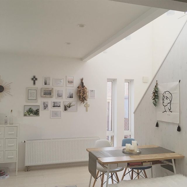 ファブリックポスターのおしゃれな飾り方 賃貸の部屋でも なアイデア実例 モデルプレス ファブリックポスターのおしゃれな飾り方 賃貸の部屋でも なアイデア実例 モデルプレス