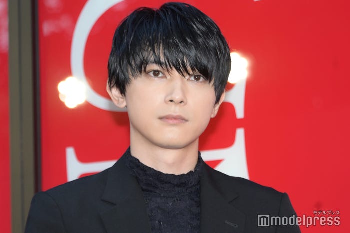 吉沢亮(C)モデルプレス