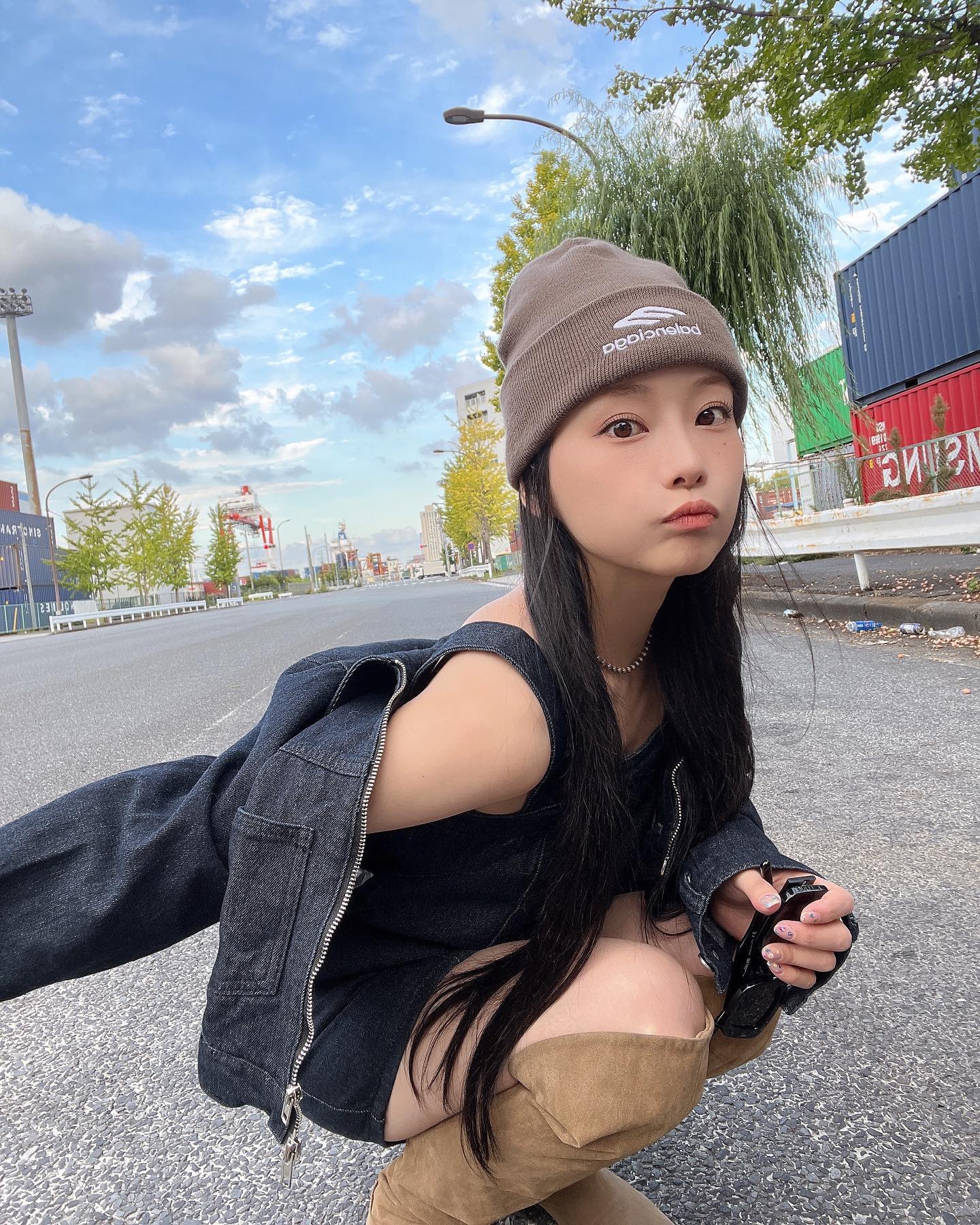 重盛さと美公式Instagramより