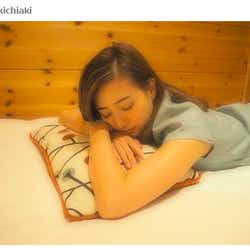 モデルプレス - AAA伊藤千晃の無防備な寝顔にキュン!「天使」「添い寝したい」と反響